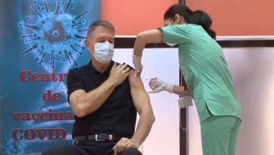 Photo of VIDEO Presedintele Klaus Iohannis s-a vaccinat impotriva COVID-19. Prima declaratie